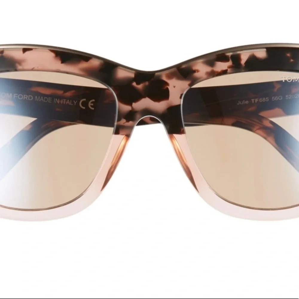 Tom Ford 0685 Sunglasses
56G - Havana/Other / Brown Mirror - Brown - Picture 3 of 6